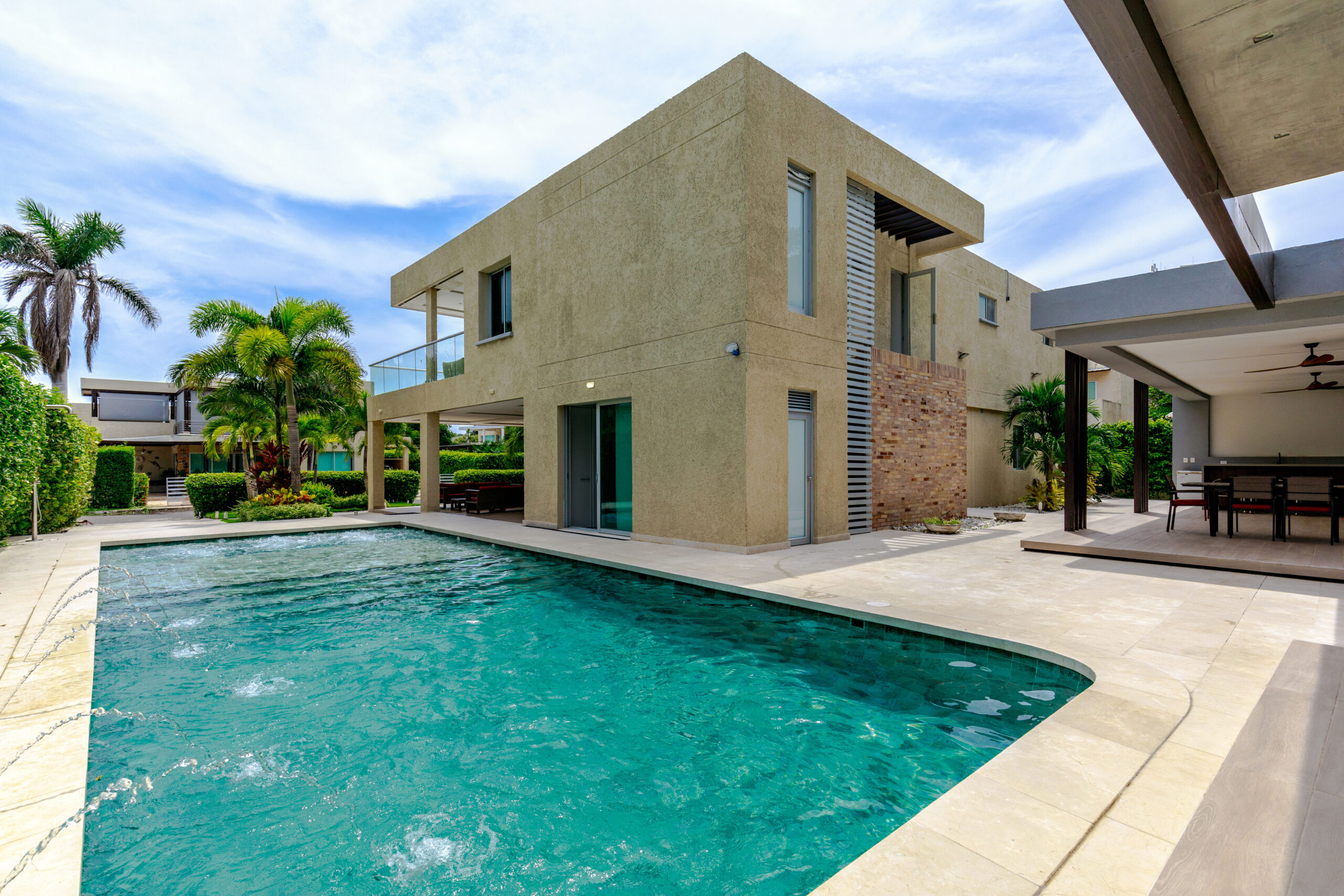 AGUAMARINA BEACH RESORT, un paraíso marino, el lugar ideal para tener una segunda vivienda.